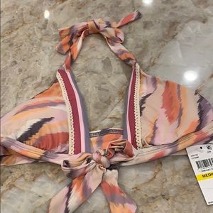 NWT SOLUNA Bikini top!